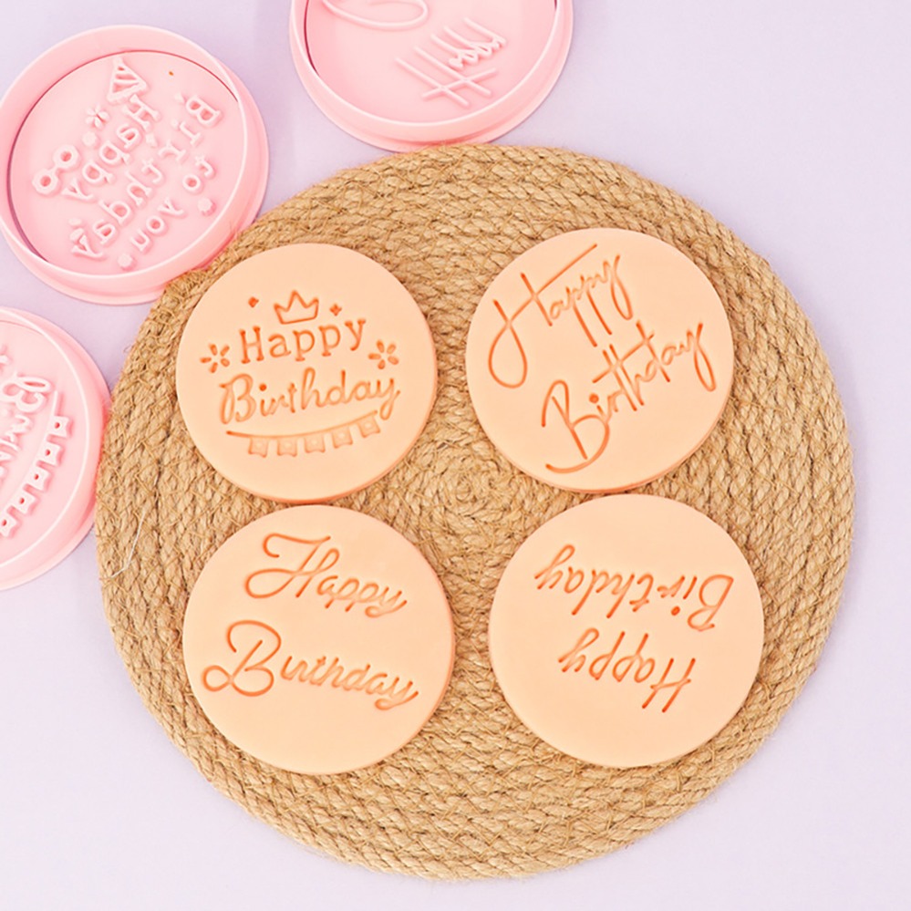 Emporte-pièces Joyeux Annivers - Kitchen Baking Cookies avis et prix